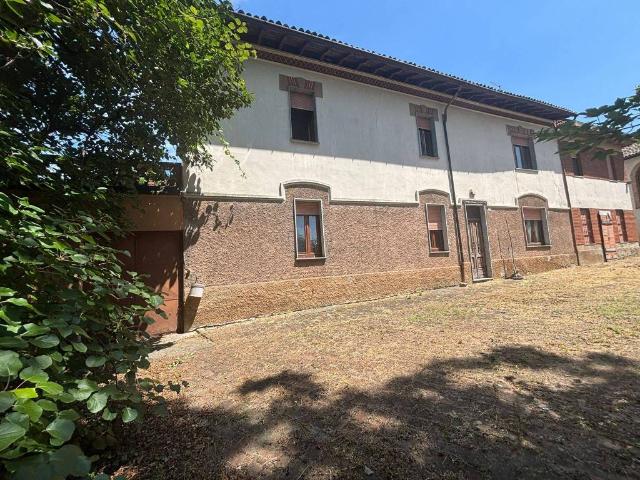 Rustico in vendita a Santa Giuletta, Lombardia