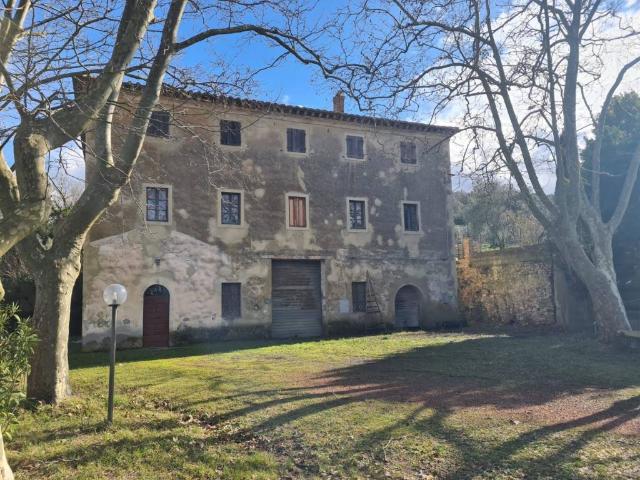 Rustico in vendita a Santa Luce, Toscana