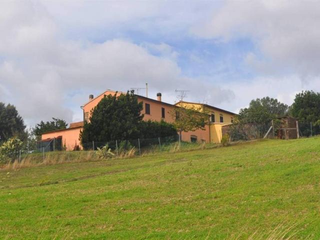 Rustico in vendita a Santa Luce, Toscana
