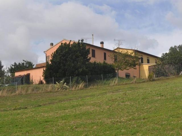 Rustico in vendita a Santa Luce, Toscana