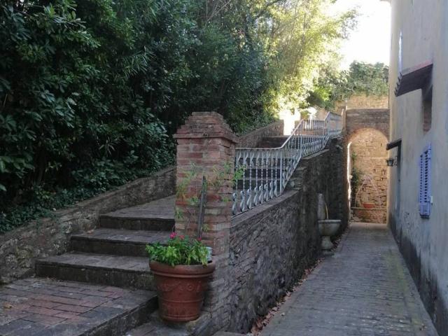 Rustico in vendita a Santa Luce, Toscana