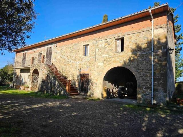 Rustico in vendita a Santa Luce, Toscana