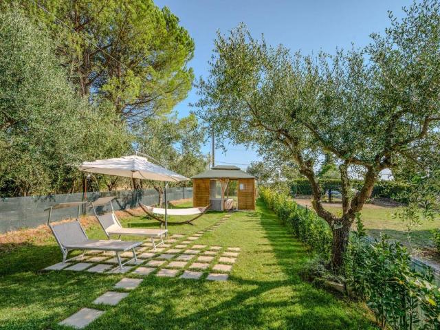 Rustico in vendita a Montecalvoli, Santa Maria a Monte