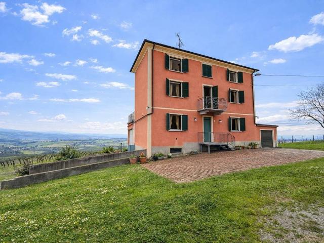 Rustico in vendita a Santa Maria Della Versa, Lombardia