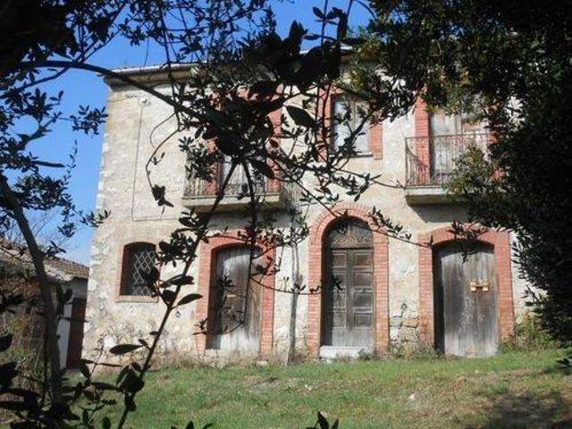 Rustico in vendita a Santa Paolina, Campania