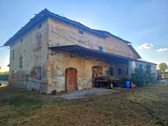 Rustico in vendita a Unione Terre d'Acqua, Sant'agata Bolognese
