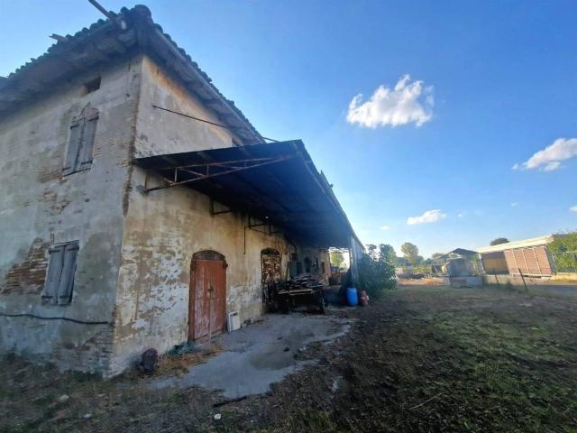 Rustico in vendita a Unione Terre d'Acqua, Sant'agata Bolognese