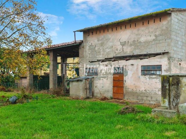Rustico in vendita a Unione Terre d'Acqua, Sant'agata Bolognese