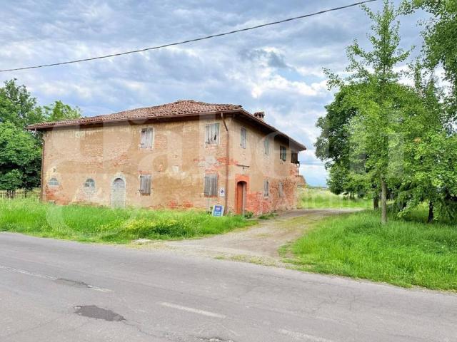 Rustico in vendita a Unione Terre d'Acqua, Sant'agata Bolognese