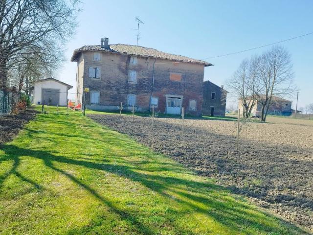 Rustico in vendita a Unione Terre d'Acqua, Sant'agata Bolognese