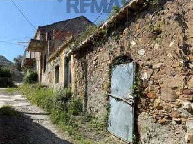 Rustico in vendita a Cavarretta, Sant'agata Di Militello