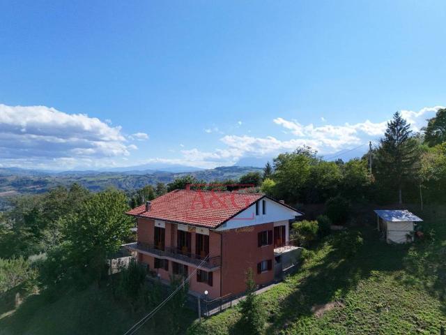 Rustico in vendita a Marche, Macerata
