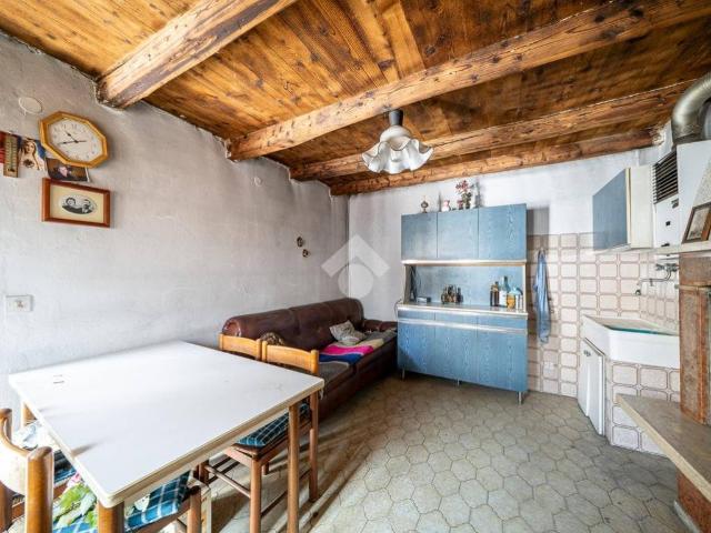 Rustico in vendita a Sant'anna D'alfaedo, Veneto