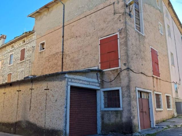 Rustico in vendita a Sant'anna D'alfaedo, Veneto