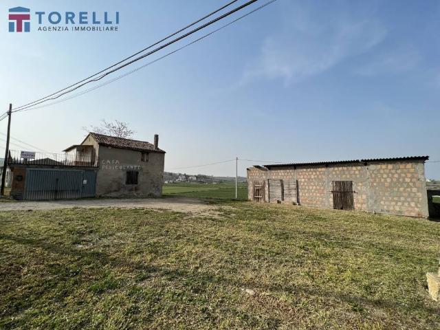 Rustico in vendita a Unione di comuni Valmarecchia, Santarcangelo Di