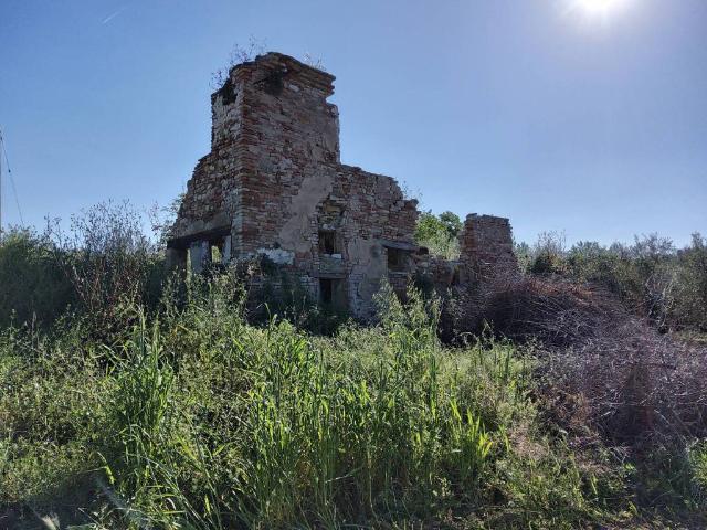Rustico in vendita a Unione di comuni Valmarecchia, Santarcangelo Di