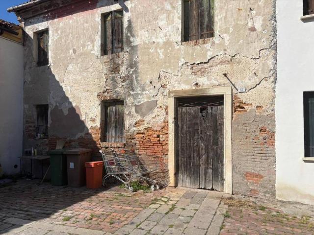 Rustico in vendita a Sant'elena, Veneto