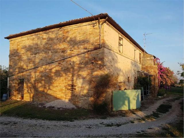 Rustico in vendita a San Giuseppe Sud, Sant'Elpidio a Mare