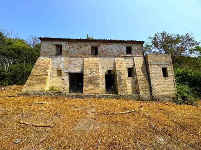 Rustico in vendita a Marche, Fermo