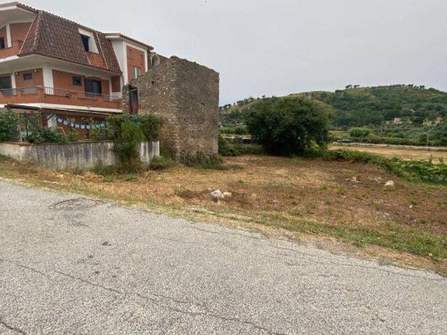 Rustico in vendita a Santi Cosma E Damiano, Lazio