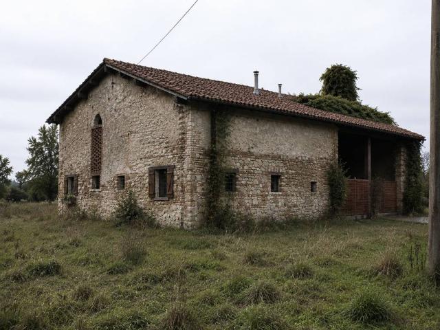 Rustico in vendita a Val d’Enza, Re