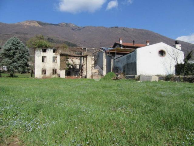 Rustico in vendita a Santorso, Veneto