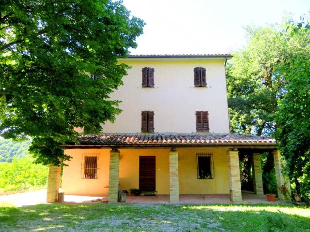 Rustico in vendita a Marche, Macerata