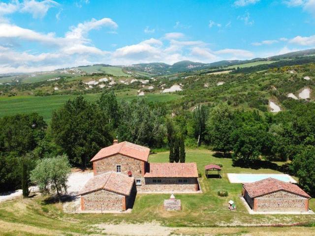 Rustico in vendita a Sarteano, Toscana