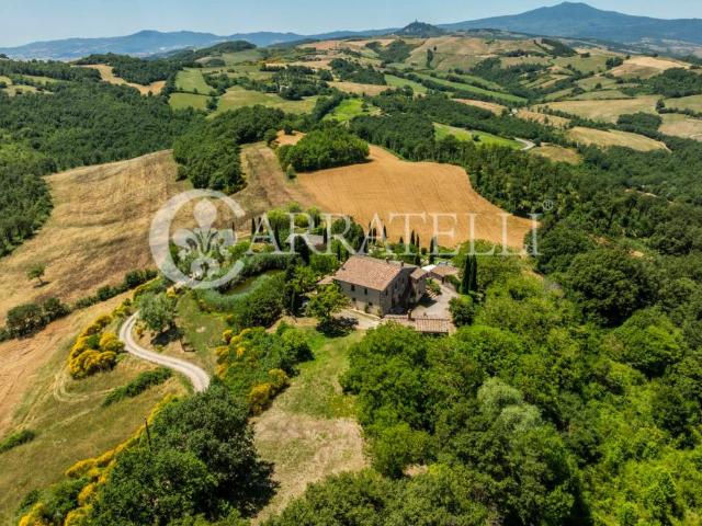 Rustico in vendita a Sarteano, Toscana