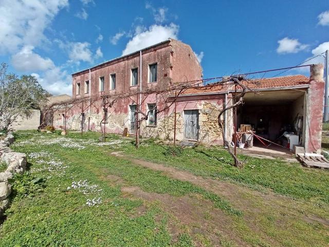 Rustico in vendita a Santa Maria di Pisa, Cala Di Volpe