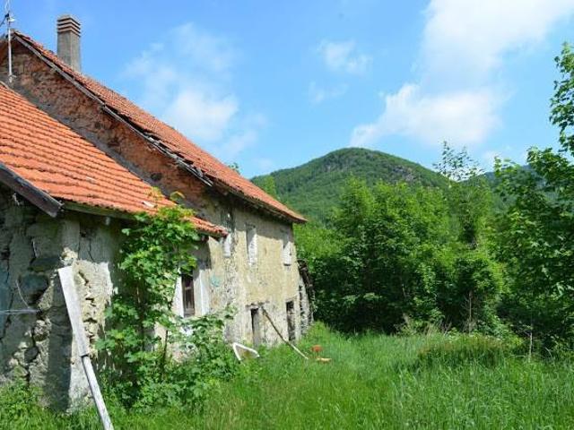 Rustico in vendita a Sassello, Liguria