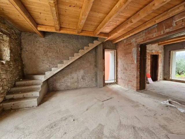 Rustico in vendita a Sassofeltrio, Reggio Emilia