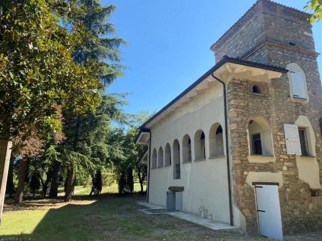 Rustico in vendita a Unione dei comuni del Distretto Ceramico, Sassuolo