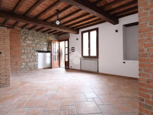 Rustico in vendita a Unione dei comuni del Distretto Ceramico, Sassuolo