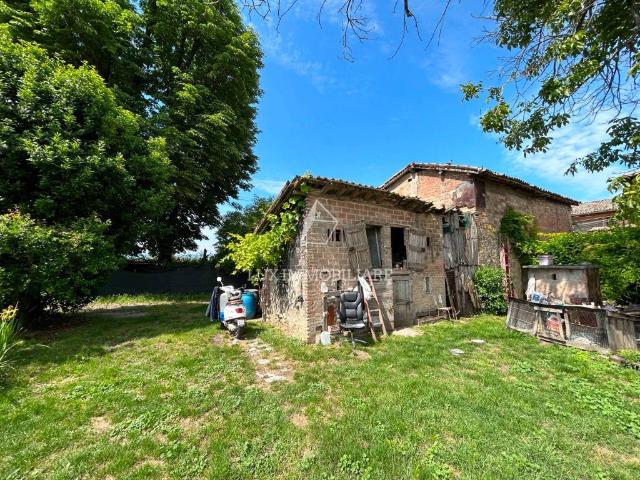 Rustico in vendita a Mulino di Savignano, Savignano sul Panaro