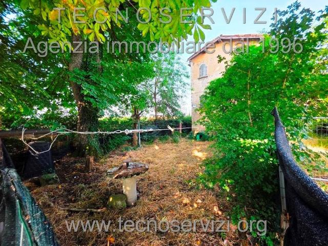 Rustico in vendita a Mulino di Savignano, Savignano sul Panaro