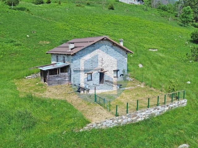 Rustico in vendita a Comunità montana della valle Camonica, Saviore Dell'adamello