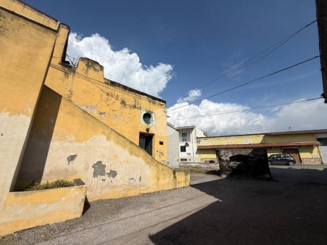 Rustico in vendita a Scafati, Campania