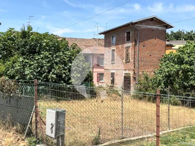 Rustico in vendita a Tresinaro - Secchia, Re