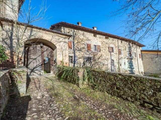 Rustico in vendita a Tresinaro - Secchia, Re