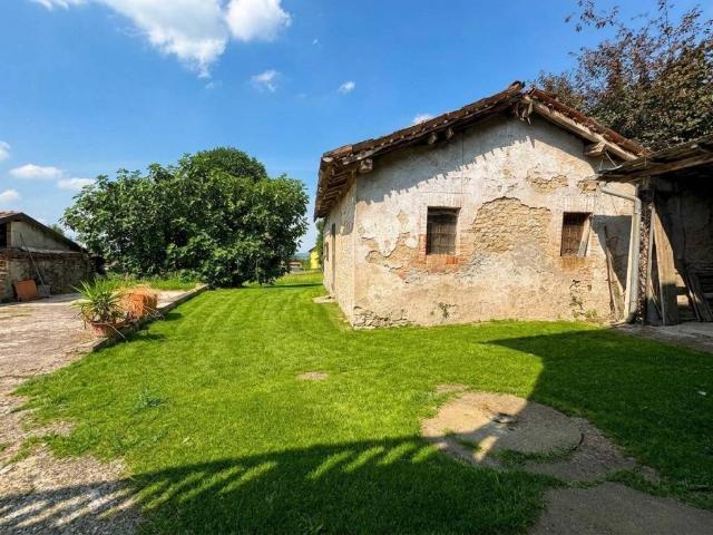 Rustico in vendita a Tresinaro - Secchia, Re