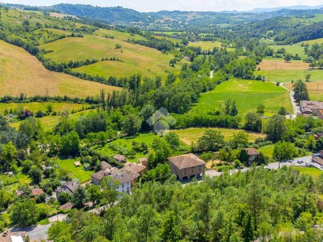 Rustico in vendita a Tresinaro - Secchia, Re