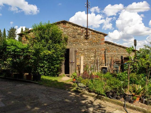 Rustico in vendita a Scandicci, Toscana