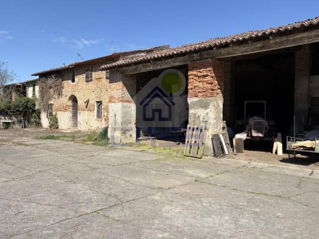 Rustico in vendita a Scandolara Ravara, Lombardia