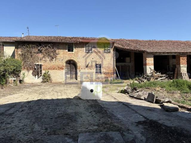 Rustico in vendita a Scandolara Ravara, Lombardia