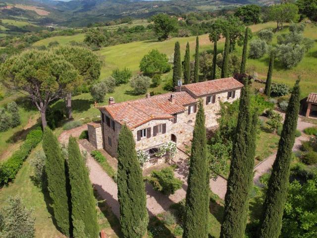 Rustico in vendita a Scansano, Toscana