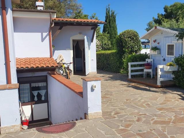Rustico in vendita a Puntone di Scarlino, Scarlino