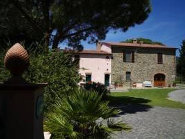 Rustico in vendita a Scarlino, Toscana