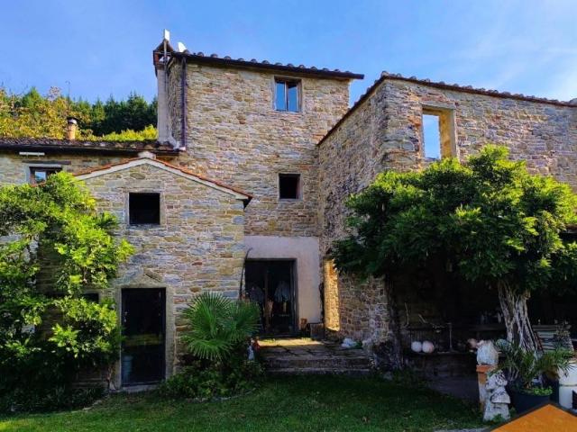 Rustico in vendita a Sant'Agata, Scarperia e San Piero