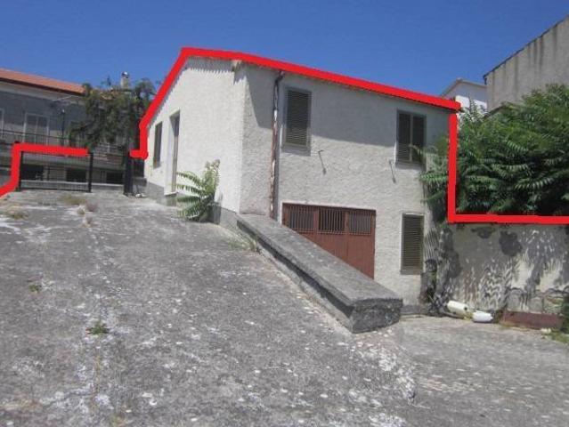 Rustico in vendita a Schiavi Di Abruzzo, Abruzzo